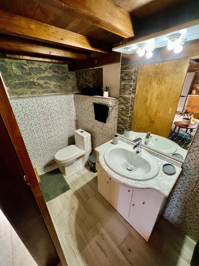 ポンタ・ド・パールゴ Victoria Tiny Stone Houseヴィラ エクステリア 写真