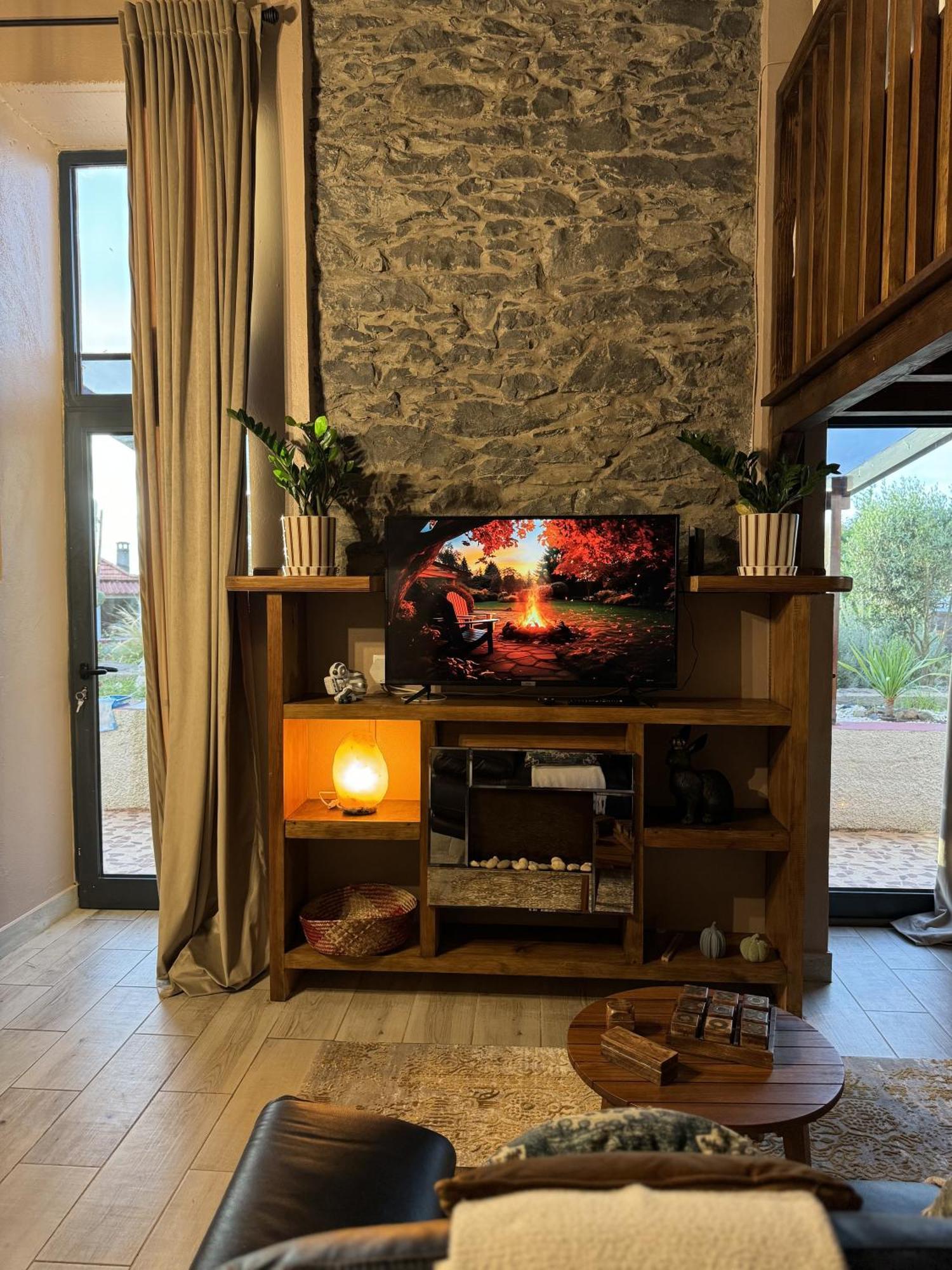 ポンタ・ド・パールゴ Victoria Tiny Stone Houseヴィラ エクステリア 写真