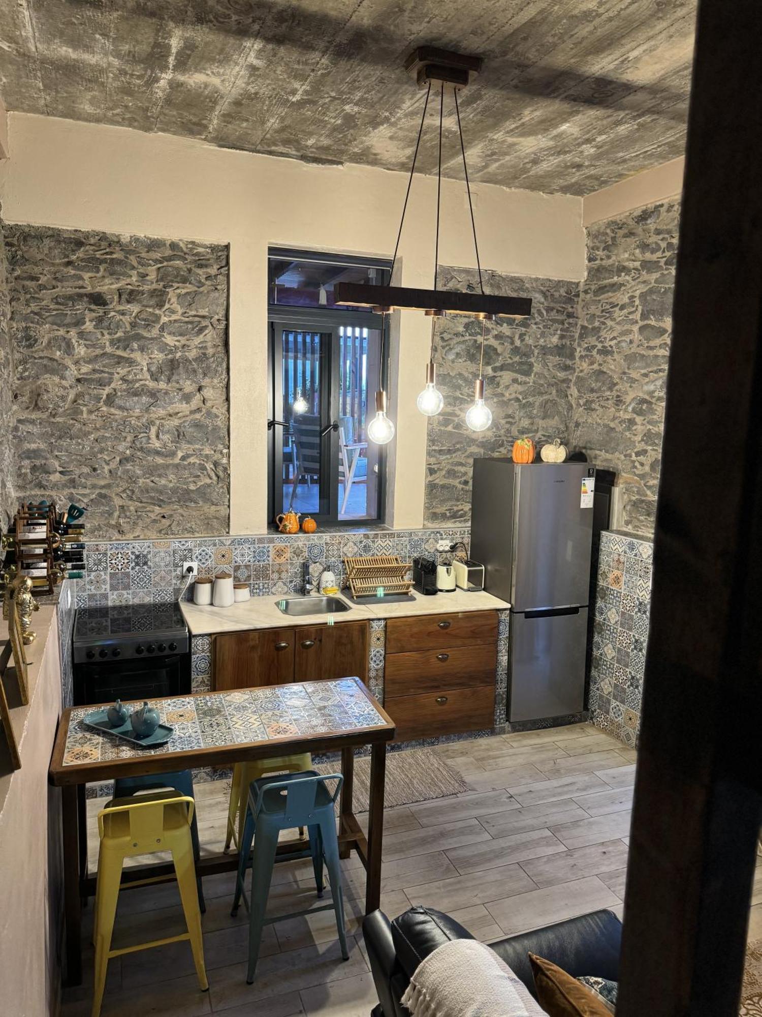 ポンタ・ド・パールゴ Victoria Tiny Stone Houseヴィラ エクステリア 写真