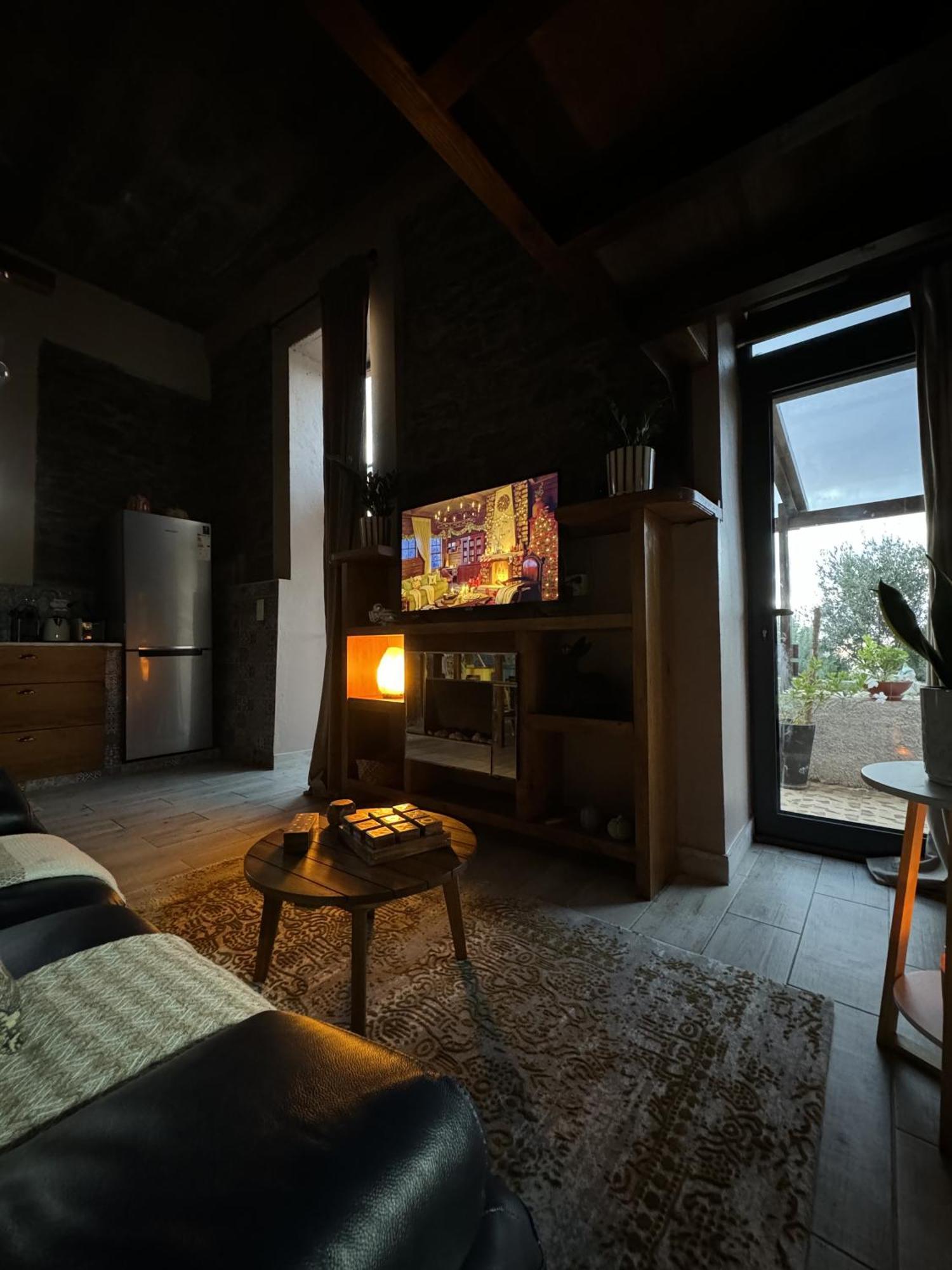 ポンタ・ド・パールゴ Victoria Tiny Stone Houseヴィラ エクステリア 写真
